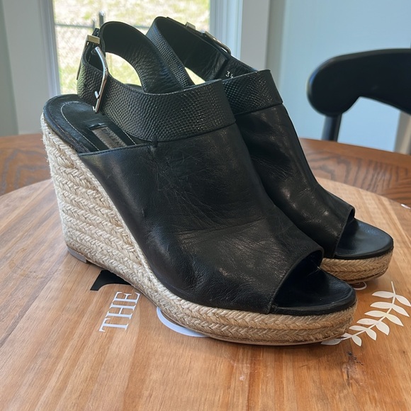 GUC Balenciaga Leather/Jute Platforms - Picture 6 of 11